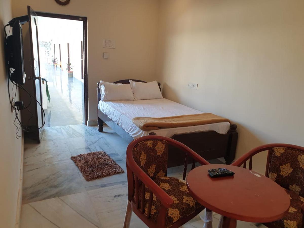Seagull Beach Resort Chirala Esterno foto